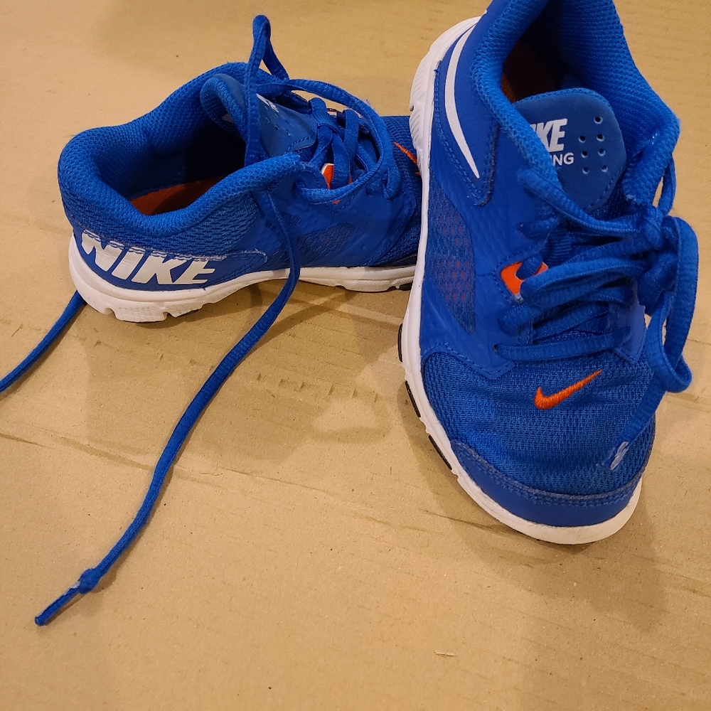 Toddler boy Nike